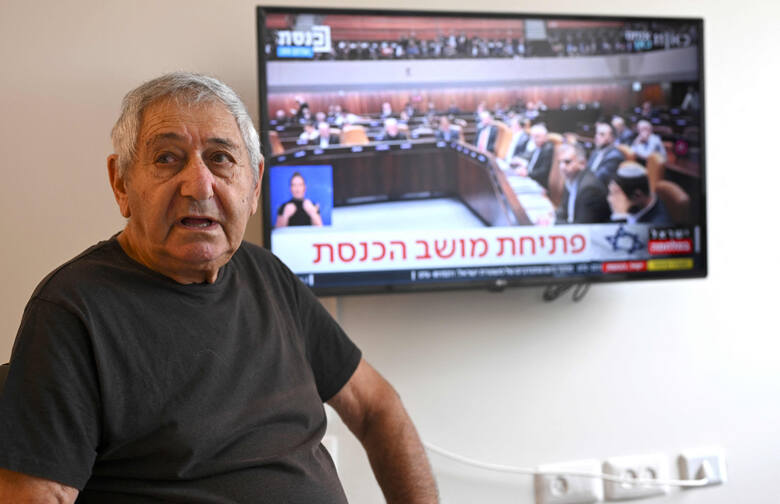 83-latek cieszył się, gdy stwierdzi, że atak Hamasu przeżyli wszyscy jego bliscy.