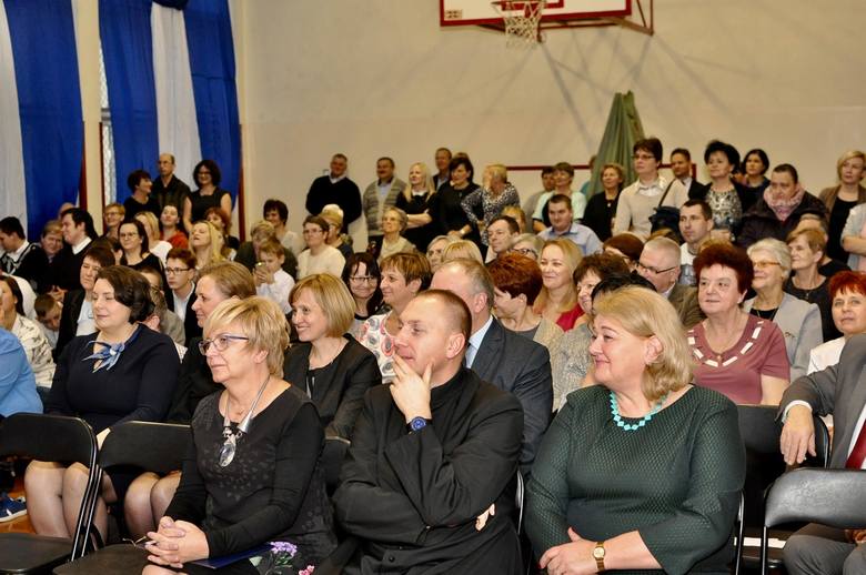 Spotkanie wigilijne w Specjalnym Ośrodku Szkolno-Wychowawczym w Skierniewicach