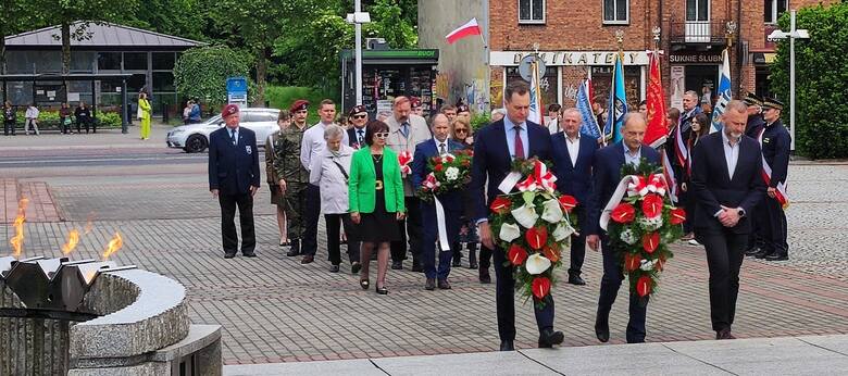 Uroczystości na placu Kościuszki w Oświęcimiu w 79. rocznicę zakończenia II wojny światowej