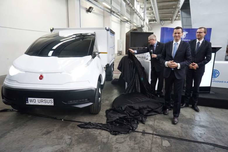 Wspólnymi siłami Ursus i zakłady Cegielskiego mają stworzyć elektryczny samochód przyszłości. W piątek prototyp zobaczył wicepremier Mateusz Morawiecki. 