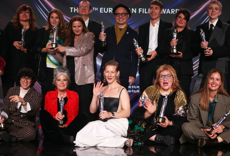 Zwycięzcy tegorocznej edycji Europejskich Nagród Filmowych (od lewej): Isabel Coixet, Belen Lopez-Puigcerver, Ana Lopez-Puigcerver, Markus Binder, Pablo