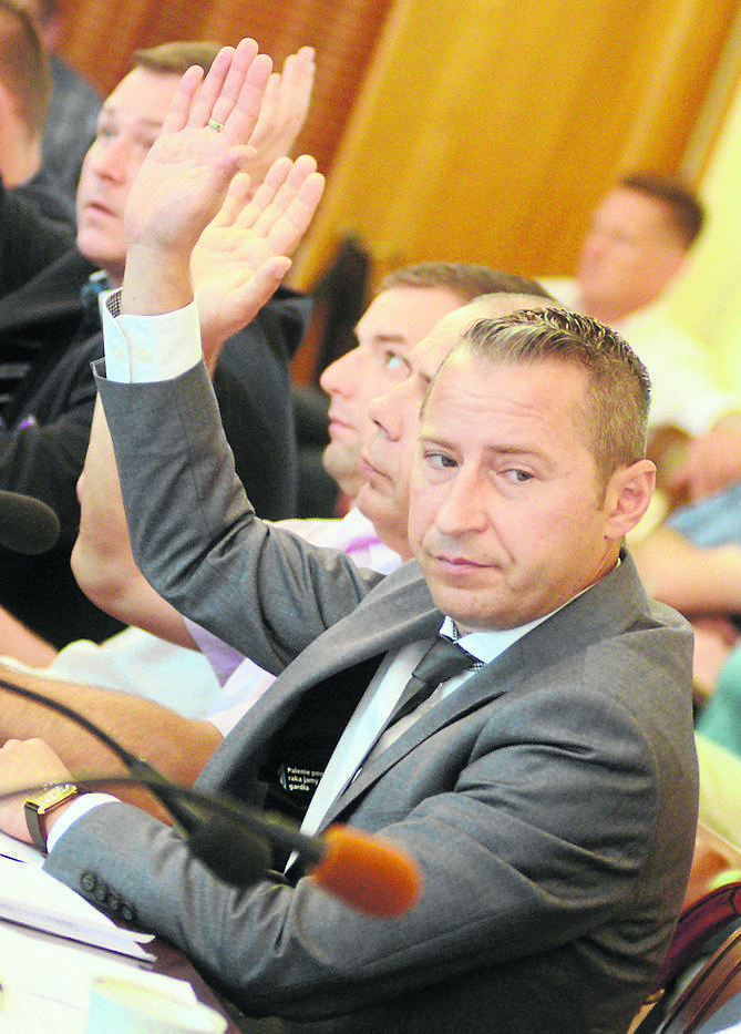 Radny Zbigniew Binek (Zielona Razem ) głosował wczoraj za udzieleniem prezydentowi Januszowi Kubickiemu absolutorium  