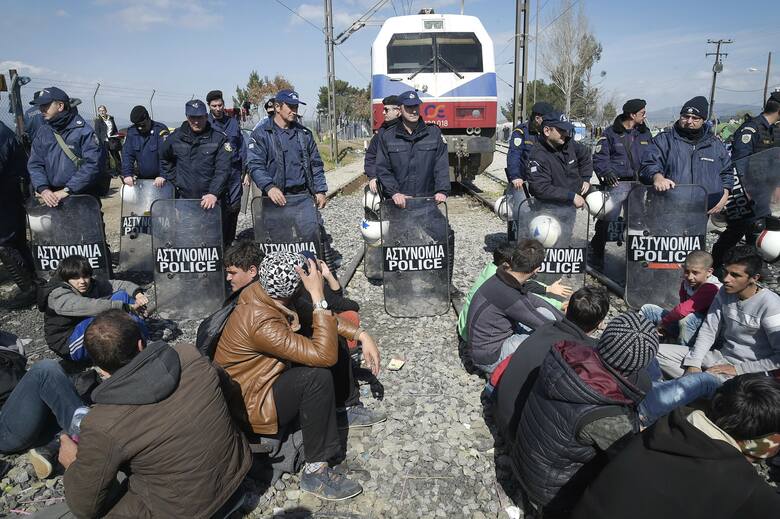 Tak było w 2016 r. Nielegalni migranci na pograniczu grecko-macedońskim