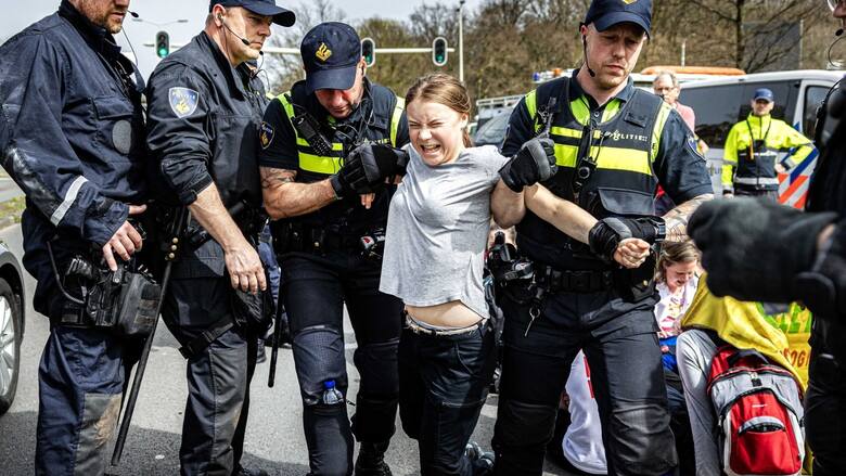 Greta Thunberg została zatrzymana podczas próby blokowania autostrady w Holandii.