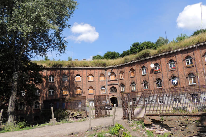 Fort Jakuba przy ul. gen. Sowińskiego - tutaj powstać ma ciekawe muzeum historyczne pod nazwą „Baza Zo”.<br /> 