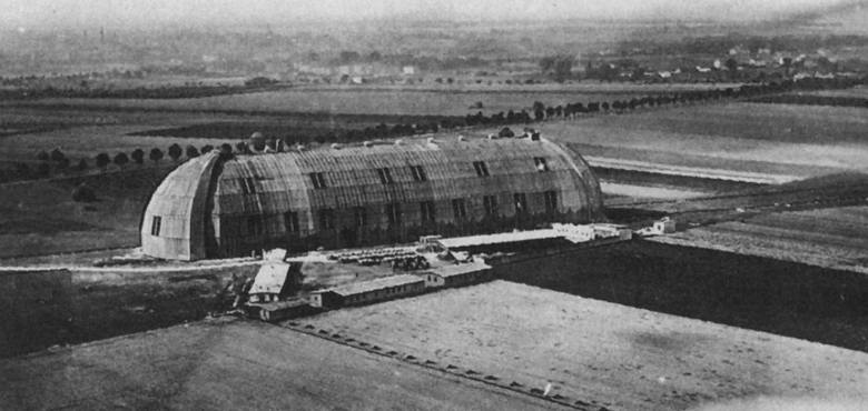 Zeppelin był chętnie dorysowywany na pocztówkach z Poznania