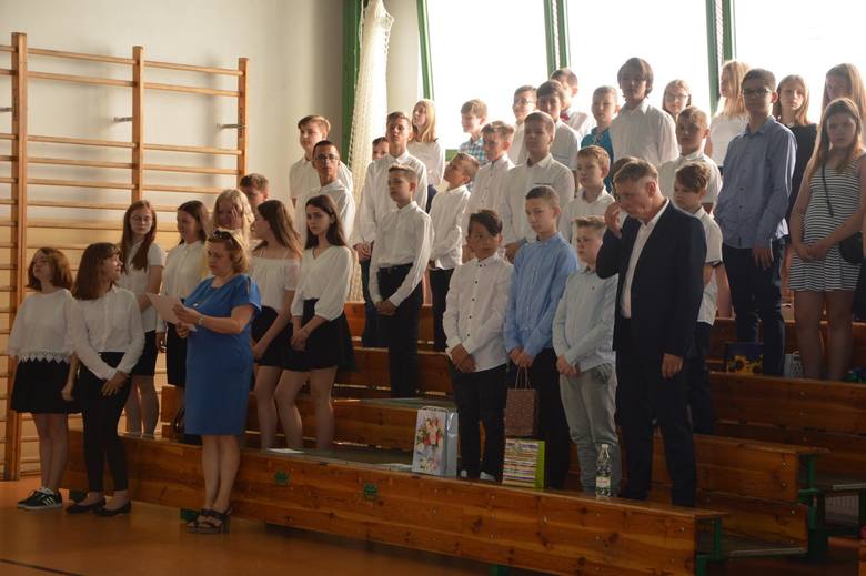 Zakończenie roku szkolnego w Szkole Podstawowej nr 2 w Łowiczu [ZDJĘCIA] 