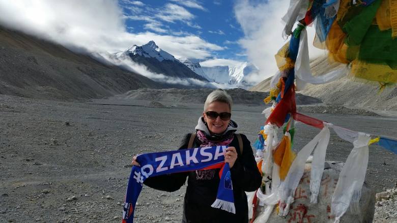 Sabina Nowosielska lubi podróże. Tu – w Himalajach.