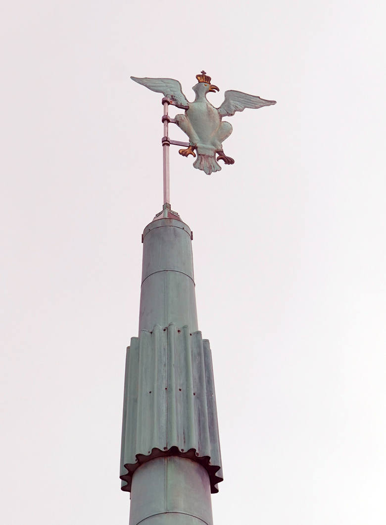 Poznań: Orzeł z wieży ratusza ma 236 lat. Po raz pierwszy rozpostarł skrzydła nad miastem w 1783 roku