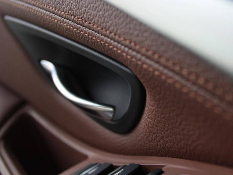 Testujemy: BMW 520d Touring xDrive - małe, ale silne serce (WIDEO)