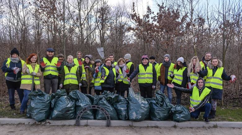 Podjęliśmy wyzwanie #trashchallenge! Sprzątaliśmy las w Otominie
