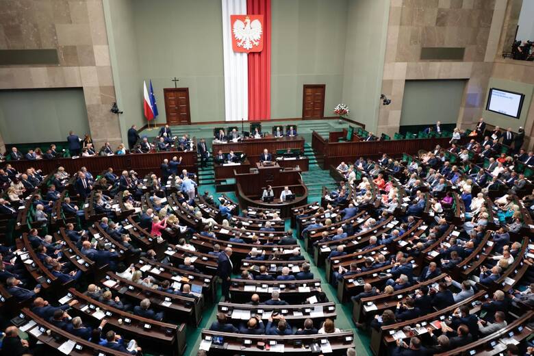 Według wiceszefa MON należy spodziewać się, że pierwsze posiedzenie Sejmu nastąpi tuż po Święcie Niepodległości obchodzonym 11 listopada.