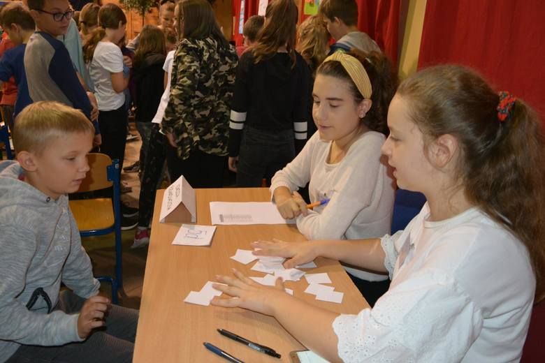 Światowy Dzień Tabliczki Mnożenia w Szkole Podstawowej nr 2 w Łowiczu [ZDJĘCIA]