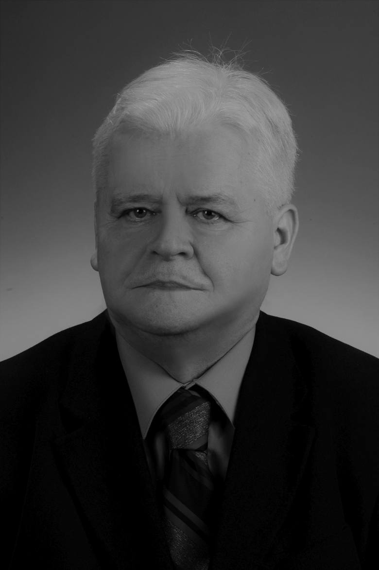 Profesor Wojciech Gutowski, wybitny historyk literatury i krytyk literacki, zmarł 21 maja 2021 r. Od lat wykładał i nauczał w Instytucie Filologii Polskiej
