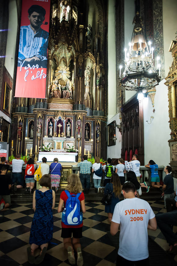 Noc Świętych Dominikańskich przyciągnęła tłumy