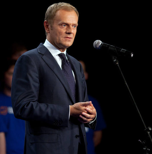 Premier Donald Tusk na konwencji Młodych Demokratów w Łodzi.