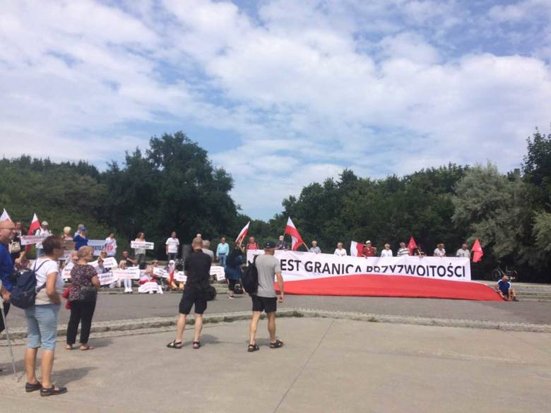 Protest na Westerplatte - sobota 28 lipca 2019 r.