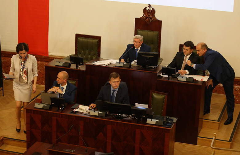 Posiedzenie przedstawicieli gmin - członków metropolii na sali Sejmu Śląskiego 29 sierpnia 2017