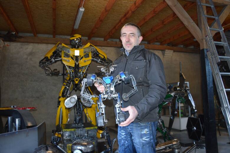 W fabryce i muzeum robotów w Mosznej można podziwiać zbudowane przez Sebastiana Kucharskiego cyborgi. To przede wszystkim postaci z filmów sf, z których