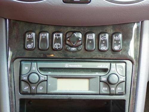 Fot. R. Polit: Za posiadanie radia w samochodzie służbowym trzeba opłacać abonament.