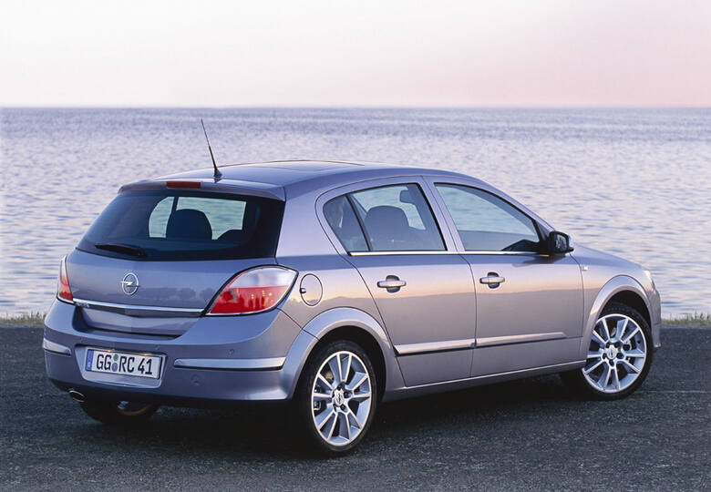 2003 Opel Astra, Fot: Opel