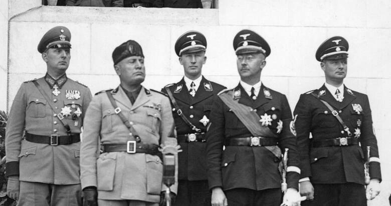 Rzym 1937, na zdjęciu od lewej: Kurt Dalüge, Benito Mussolini, Reinhard Heydrich, Heinrich Himmler.