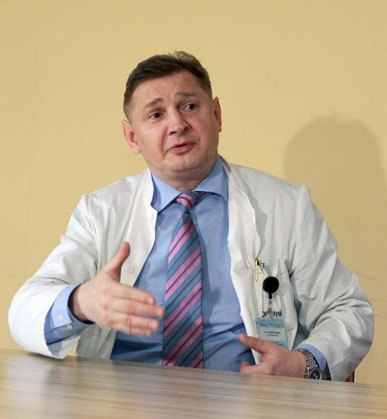 Przejść na dietę czy zmniejszyć żołądek - o otyłości olbrzymiej rozmawiamy z chirurgiem operującym najcięższych Polaków 