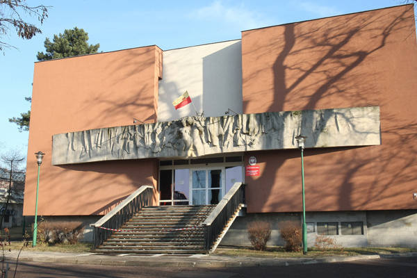 Jedna z siedzib Urzędu Stanu Cywilnego nadal znajduje się przy ul. Zgierskiej 71.