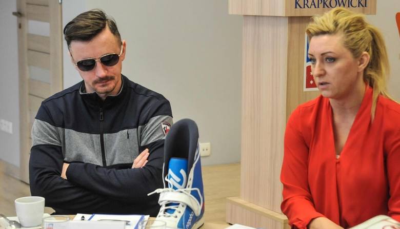 Buty dla polskich skoczków narciarskich powstaną w Otmęcie. Adam Małysz nawiązał współpracę z firmą Nagaba