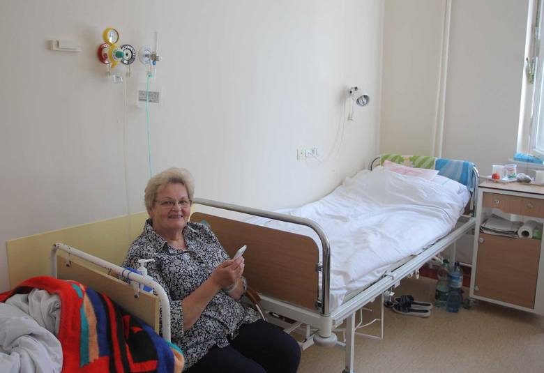 Krystyna Błotna uważa, że aplikacja to dobre rozwiązanie dające poczucie bezpieczeństwa po opuszczeniu szpitala