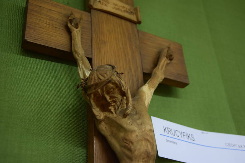 Wystawę krzyży można było obejrzeć w urzędzie miejskim w Sławie