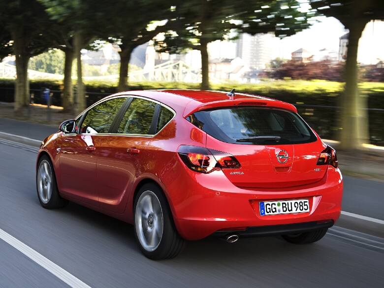 Opel Astra IV , Fot: Opel