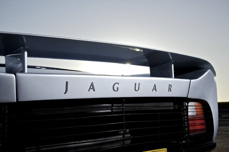 Jaguar XJ220, Fot: Jaguar