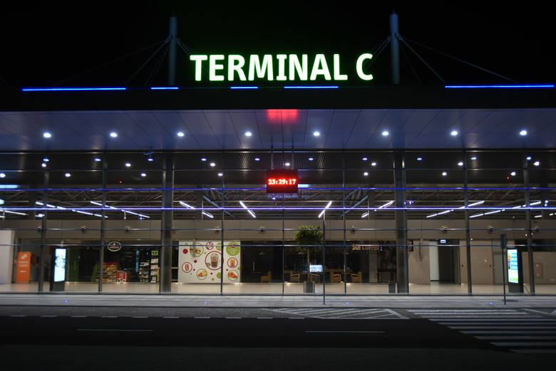 Nowy terminal w Pyrzowicach i inwestycje warte 500 mln w Katowice Airport [WIRTUALNY SPACER]