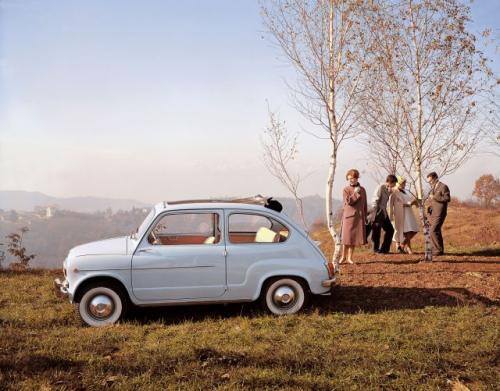 Fot. Fiat - Posiadanie Fiata 600 było marzeniem wielu Włochów.
