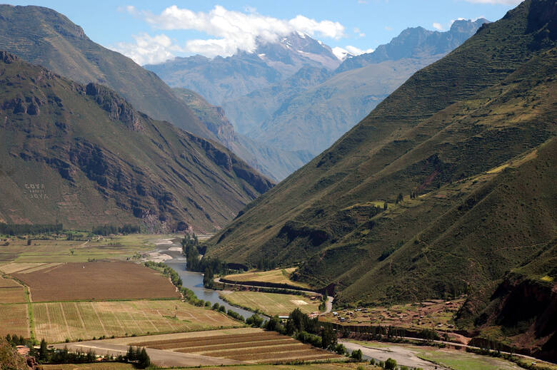 Panorama Świętej Doliny Inków w drodze do Pisac.