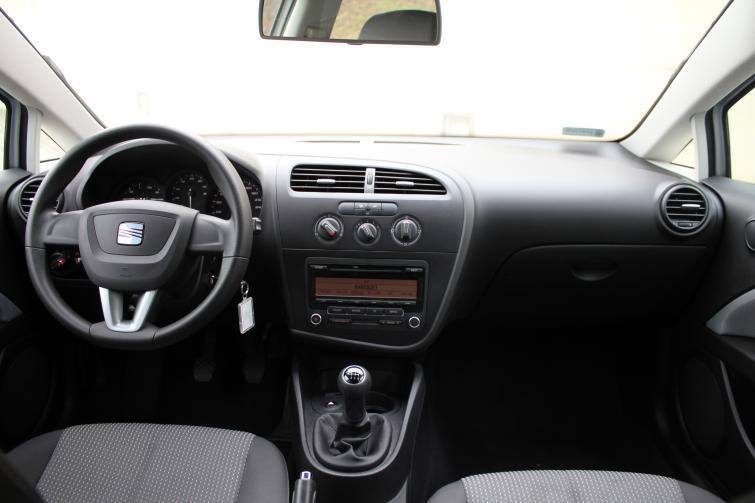 Seat Leon IIUżywany Seat Leon II (2005-2012) kusi dobrymi właściwościami jezdnymi i sportowym stylem, a jego ceny na rynku wtórnym są sporo niższe niż