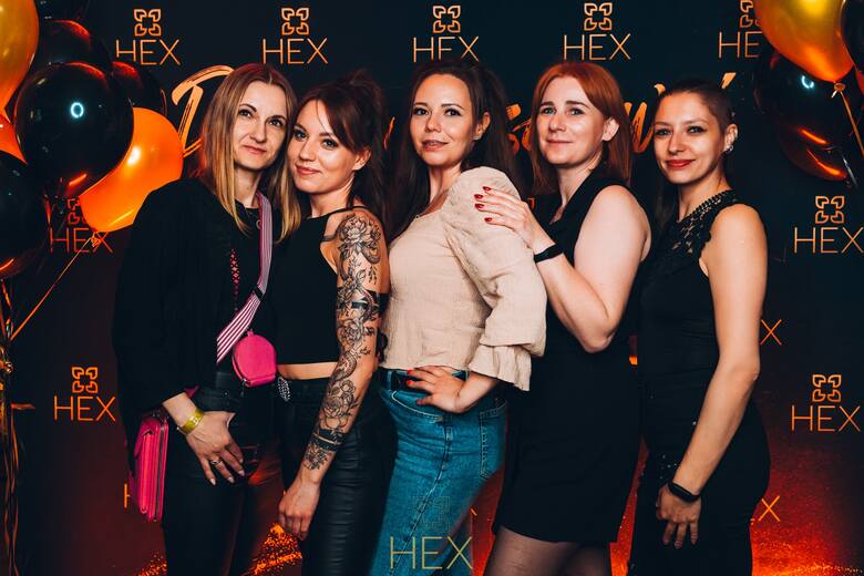 Działo się ostatnio w Hex Club Toruń! Zobaczcie najnowsze zdjęcia z imprez w jednym z najpopularniejszych klubów na toruńskiej starówce.