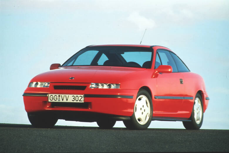 Mocne i ekologiczne sportowe coupé: Opel Calibra produkowany od końca 1989 roku również posiadał katalizator w standardzie Fot: Opel