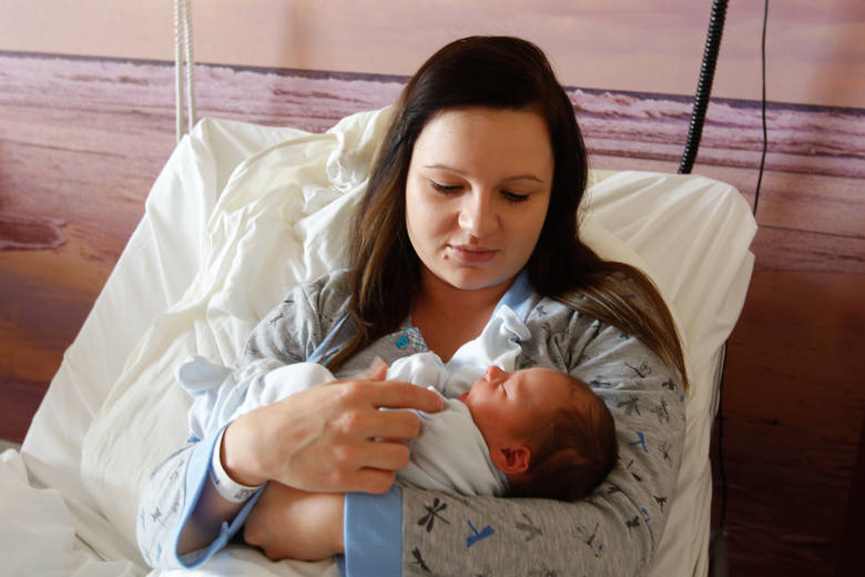 W rzeszowskim szpitalu Pro-Familia urodził się Alan, synek Kingi Żurek. - Nasz maluszek urodził się podczas porodu rodzinnego. Niesamowite przeżycie