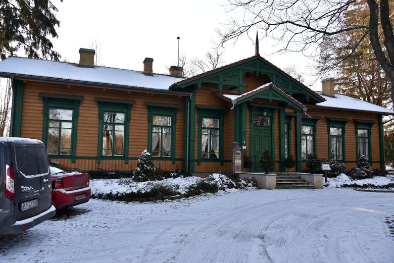 Michał Drynkowski kupił stary dworzec i otworzył tam Restaurację Carską