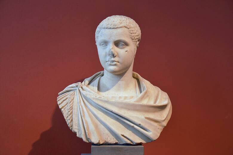 Brytyjskie muzeum uznało, że rzymski cesarz Heliogabal identyfikował się jako kobieta.