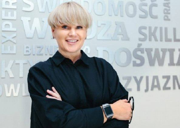 Ilona Walkowska: Warto postawić sobie cel: co ja mogę zrobić dla mojego kraju, rodziny... Usiąść i podzielić tort życia od nowa.