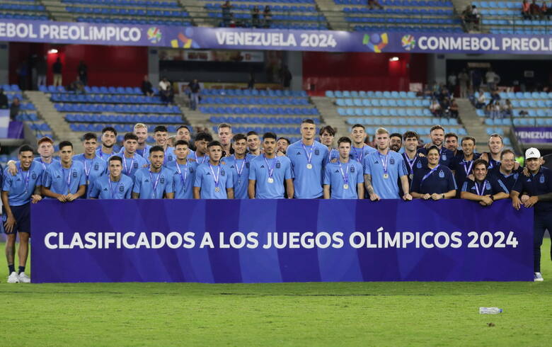 Srebrni medaliści turnieju kwalifikacyjnego CONMEBOL do igrzysk olkimpijskich – reprezentacja U-23 Argentyny