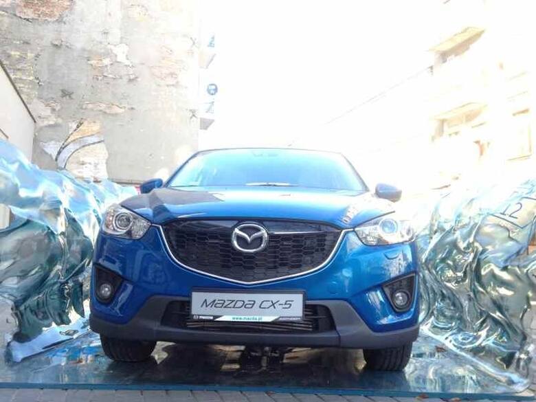 Realizacja zwycięskiego projektu Agnieszki Wyrwas - Splash parking, Fot: Mazda