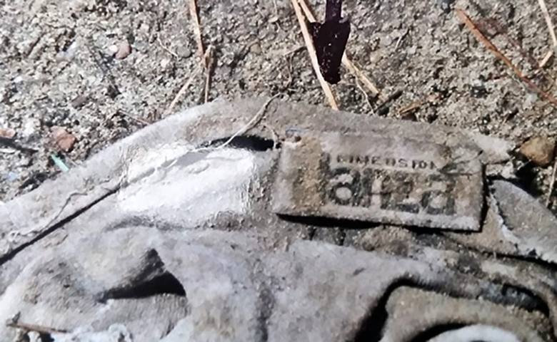 Elementy garderoby znaleziono w miejscu, gdzie leżała czaszka.