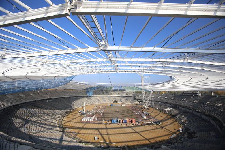 Montaż dachu Stadionu Śląskiego na ukończeniu ZDJĘCIA I WIDEO