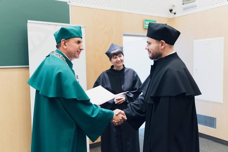 Wręczenie dyplomów tegorocznym absolwentom I i II stopnia studiów
