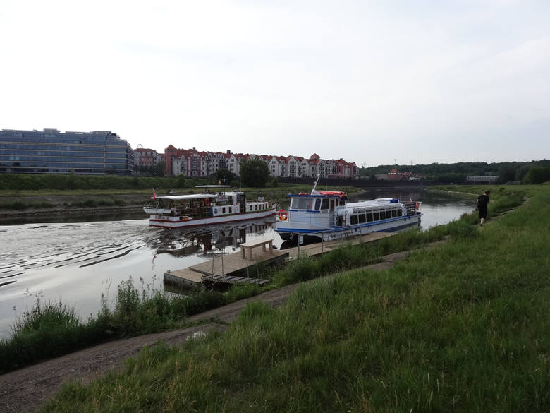 Tramwaje wodne kursują po wielu rzekach w Polsce