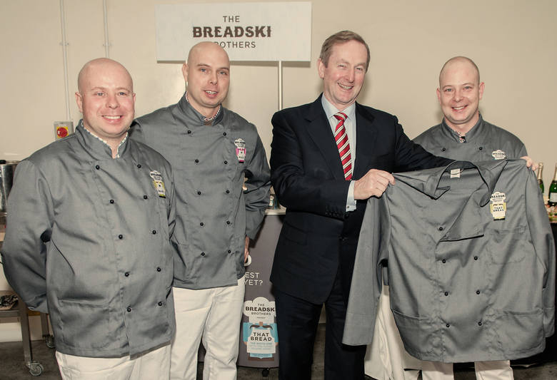 W roku 2015 braci Chlebickich odwiedził premier Irlandii.